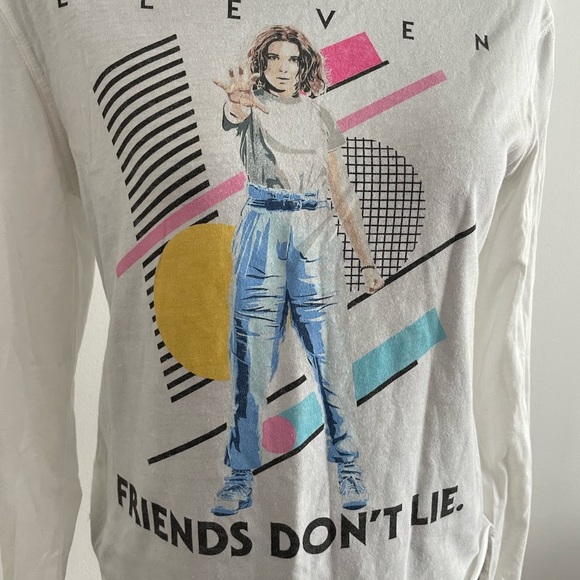 Stranger Things Friends Dont Lie Shirt - Picture 3 of 4